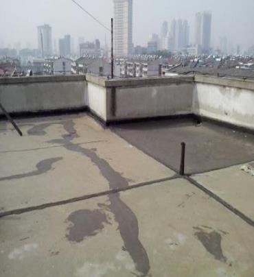 雷山漏水维修 楼顶漏水是什么原因，楼顶漏水维修方法是什么?